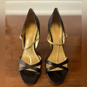 ✨Nine West Women’s Heels - size 10✨